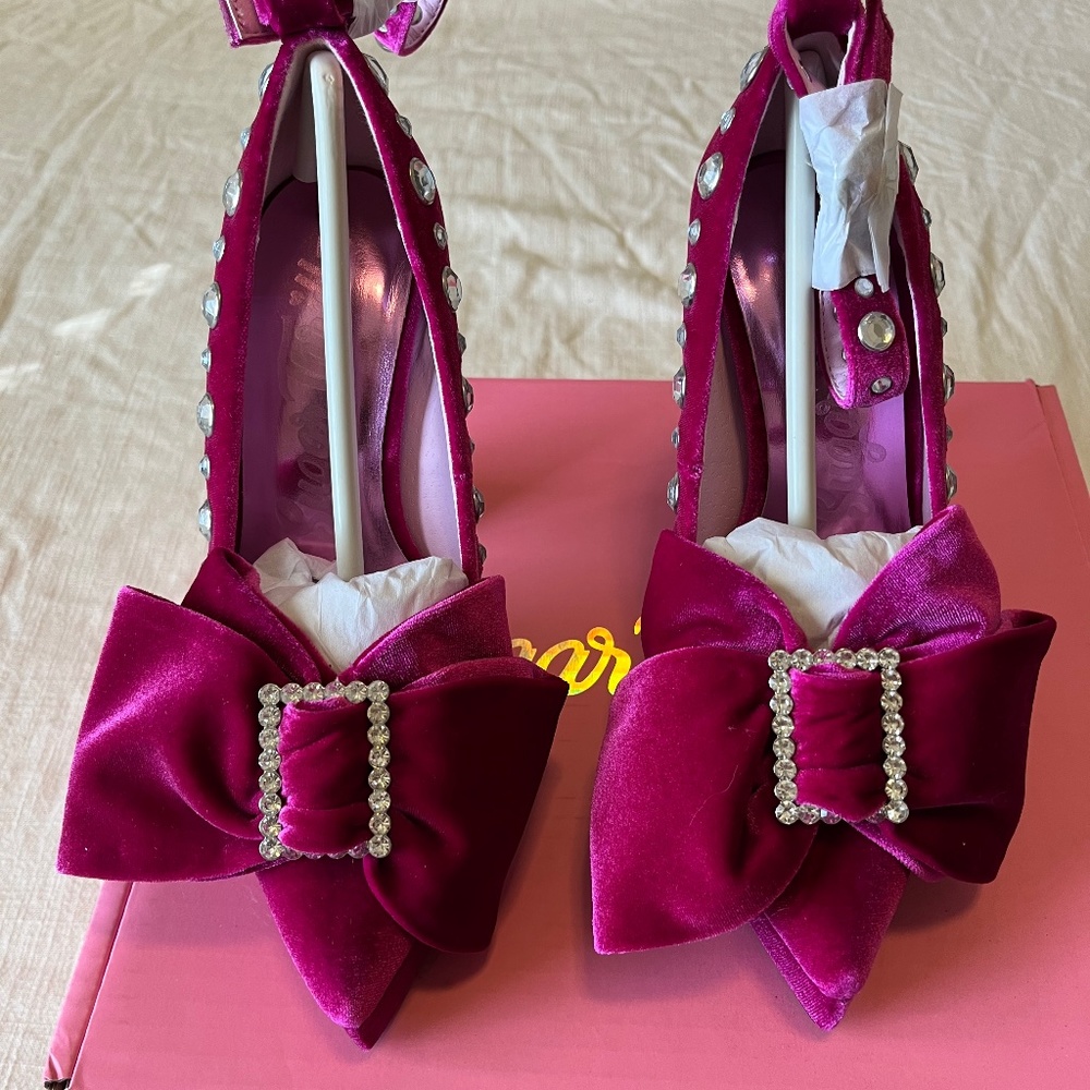 Fun Velvet Bow Heels